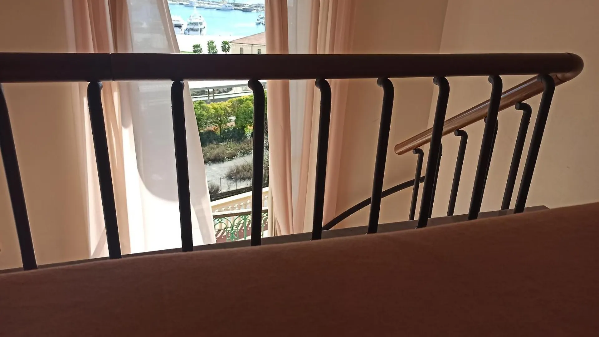 Hotel Miramare 임페리아